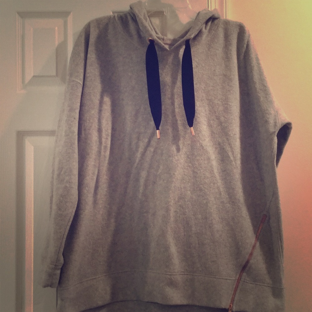 Xersion relaxed fit pull over